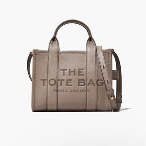 Marc Jacobs Leather Medium Tote Bag